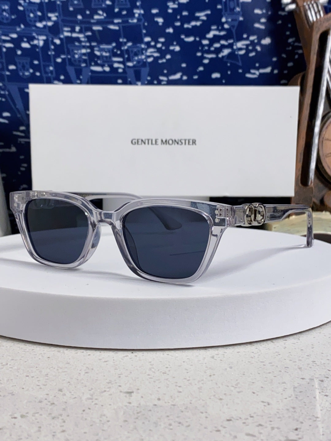 Gentle Monster XOXO Square Blue Lens Sunglasses for Men & Women
