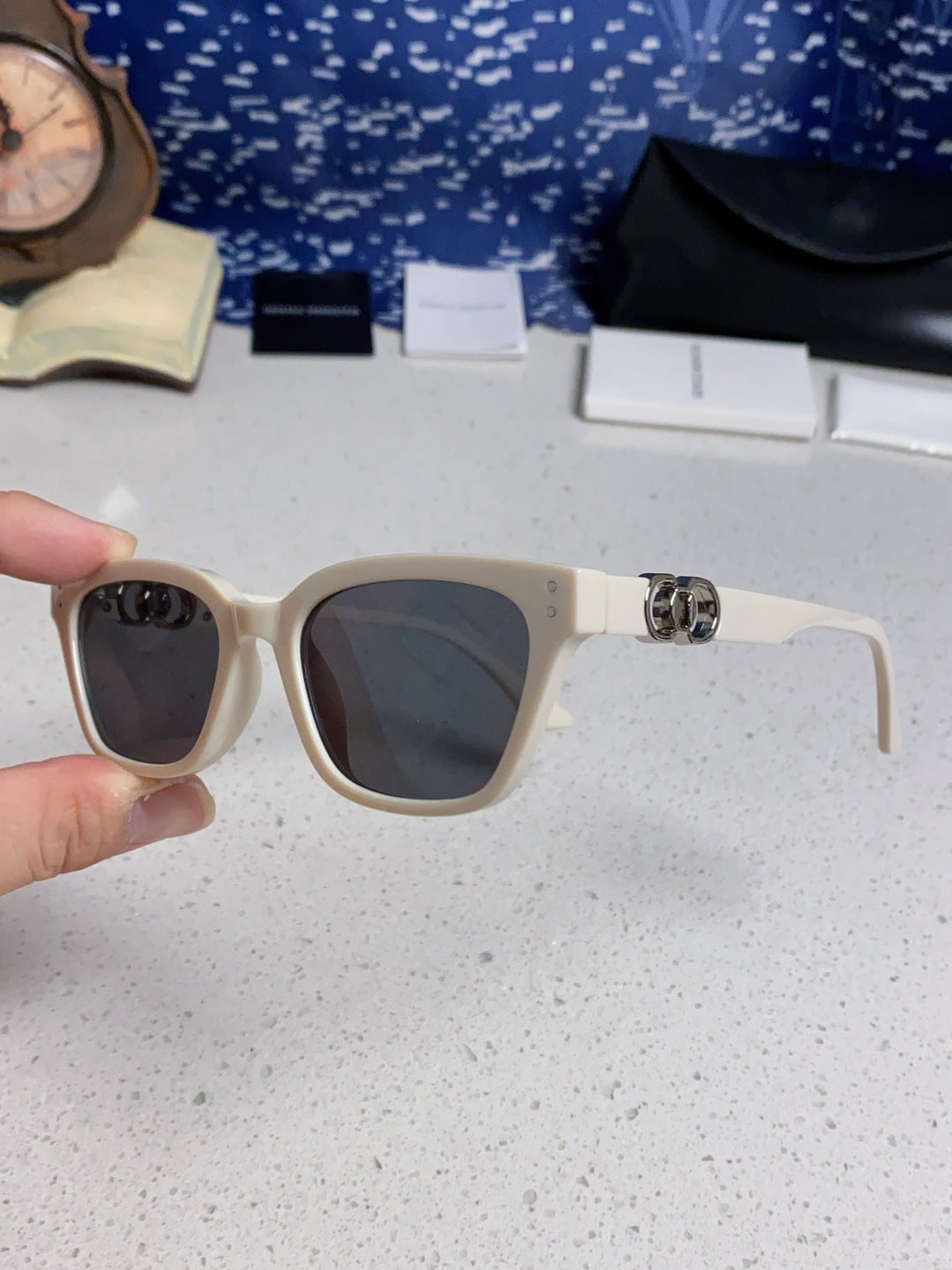 Gentle Monster XOXO Square Silver Lens Sunglasses for Men & Women - 867259 - detail image 6