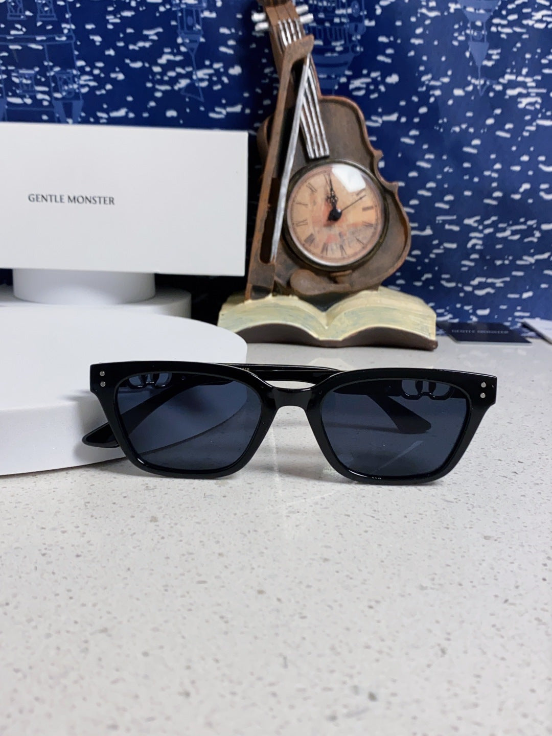 Gentle Monster XOXO Square Black Lens Sunglasses for Men & Women - 867260 - detail image 9