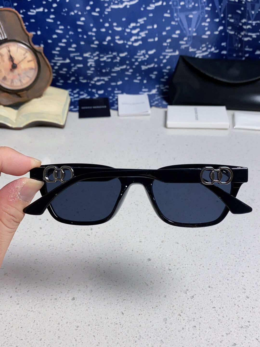 Gentle Monster XOXO Square Black Lens Sunglasses for Men & Women - 158679 - detail image 5