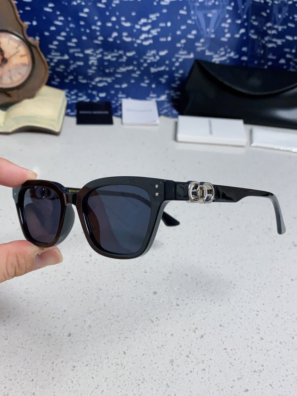 Gentle Monster XOXO Square Black Lens Sunglasses for Men & Women - 867260 - detail image 6