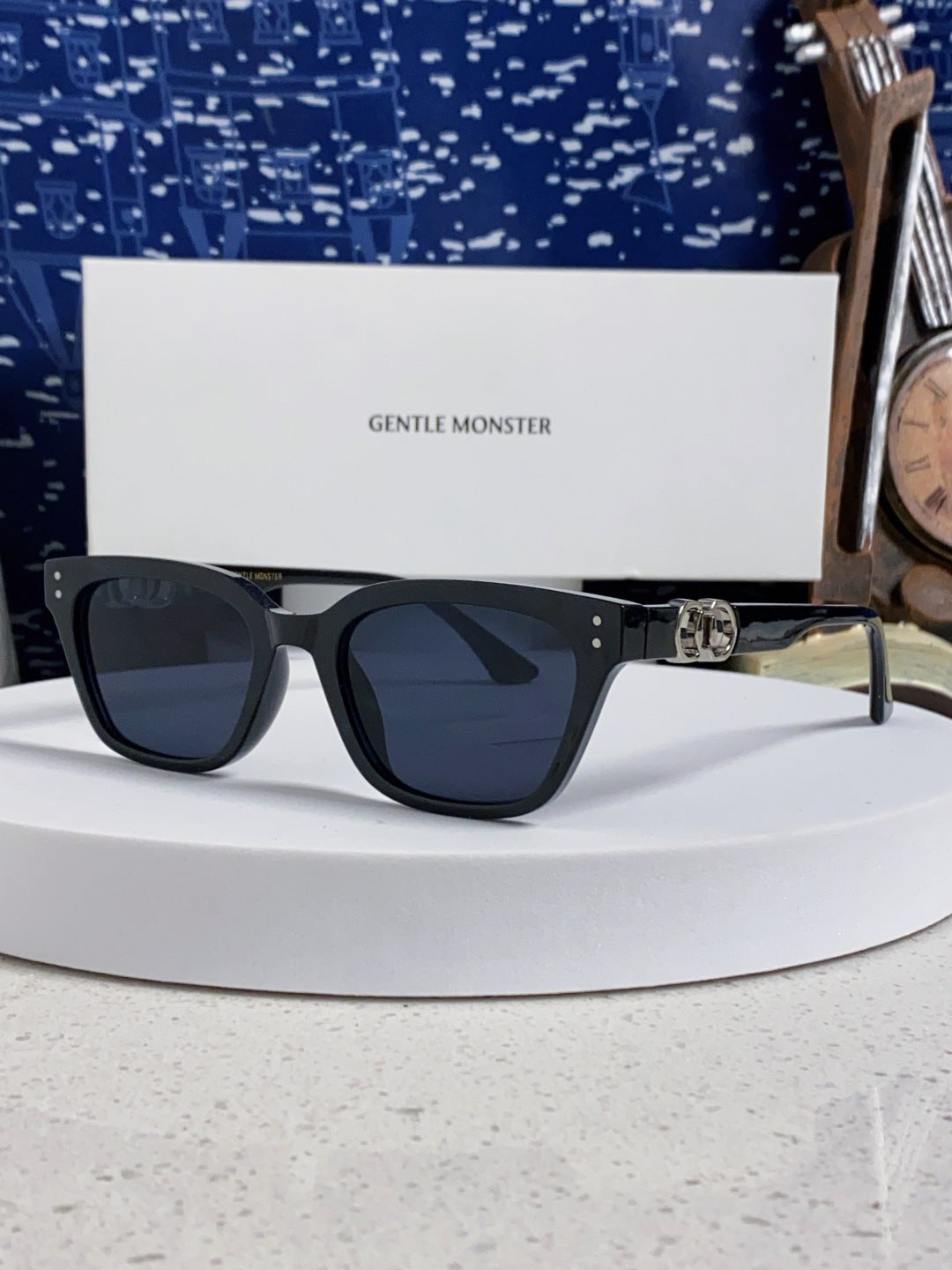 Gentle Monster XOXO Square Black Lens Sunglasses for Men & Women - 158679
