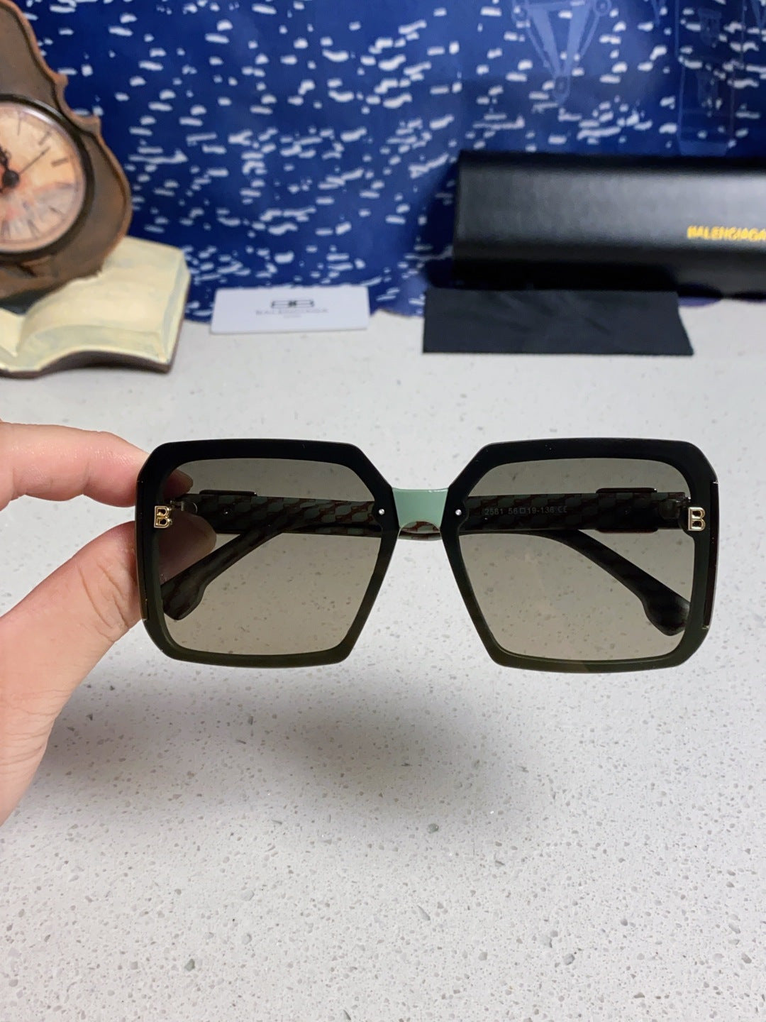 Balenciaga Square Gray Lens Sunglasses for Men & Women - 416111 - detail image 4