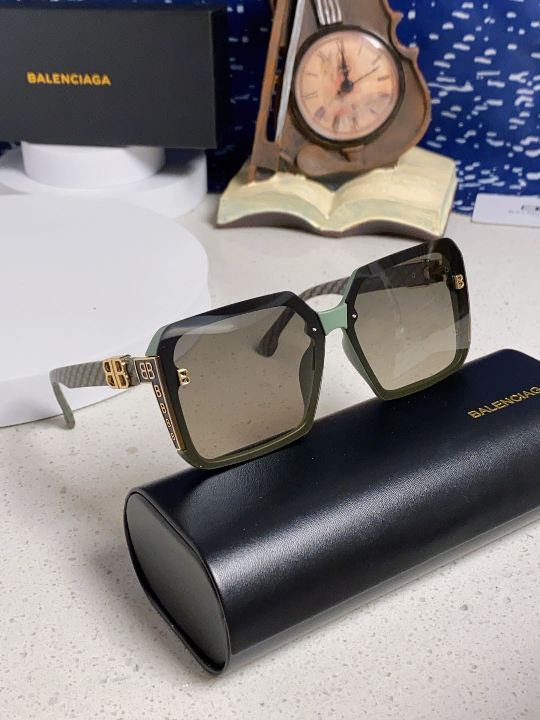 Balenciaga Square Gray Lens Sunglasses for Men & Women - 867209 - detail image 9