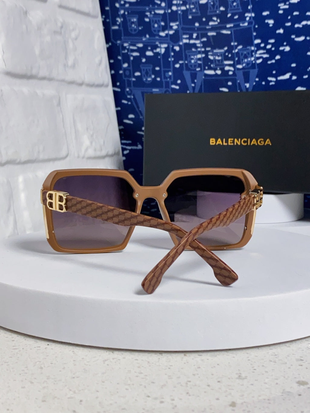 Balenciaga Square Gray Lens Sunglasses for Men & Women - 416113 - detail image 3