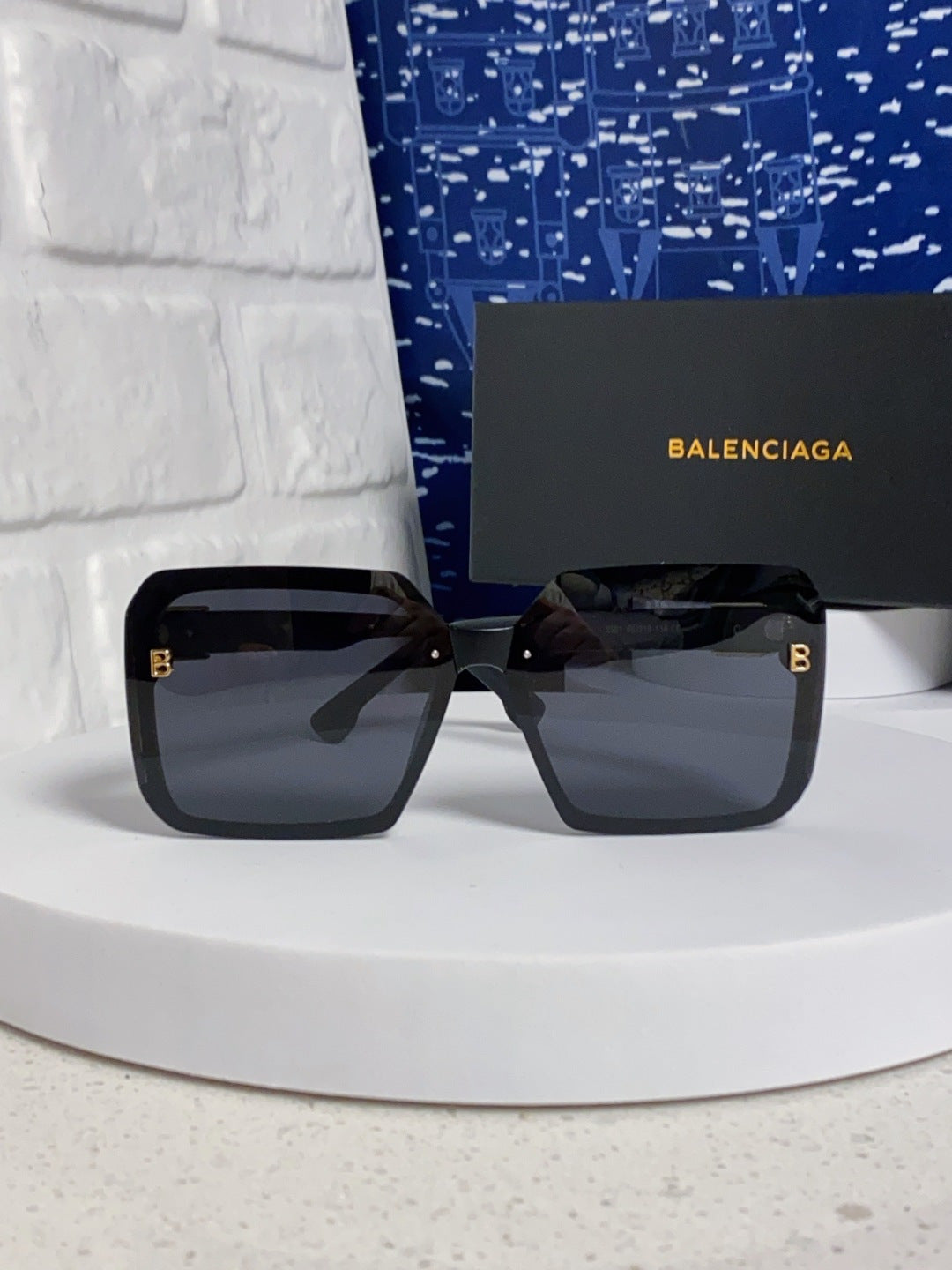 Balenciaga Square Gray Lens Sunglasses for Men & Women - 158574 - detail image 2