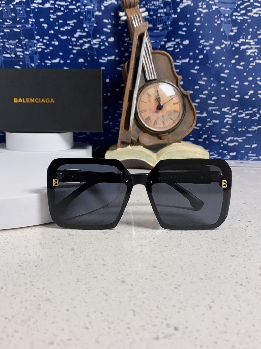 Balenciaga Square Gray Lens Sunglasses for Men & Women - 432557 - detail image 8