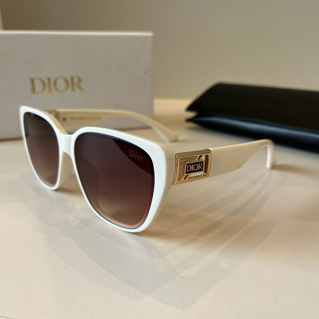 Dior Fashion Red Lens Sunglasses for Men & Women - 431815 - detail image 3