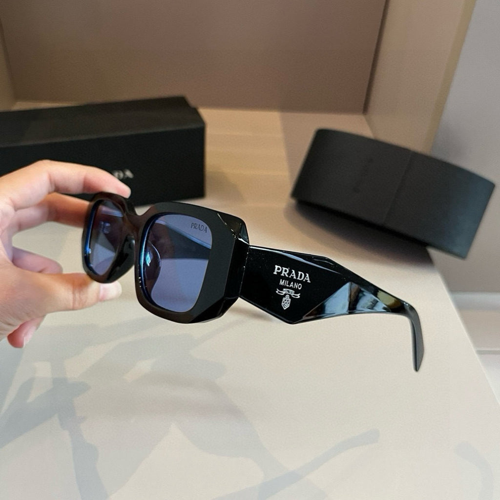 Prada SPR17WF Fashion Blue Lens Sunglasses for Men & Women - 432059 - detail image 4
