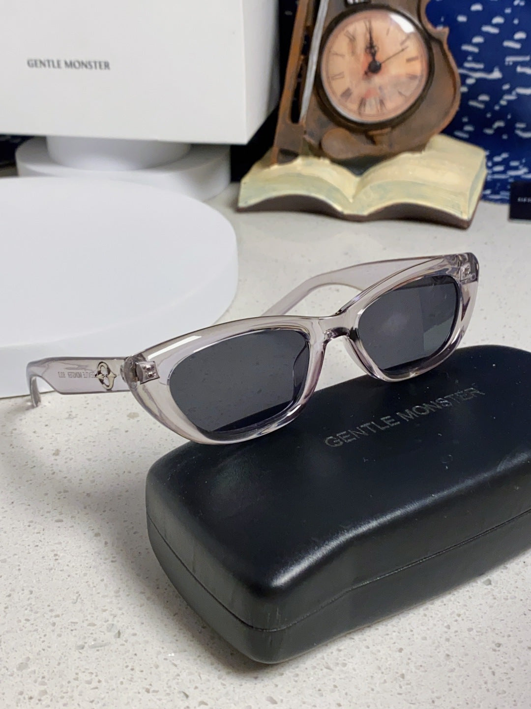 Gentle Monster 27AND7 Cat-Eye Silver Lens Sunglasses for Men & Women - detail image 10