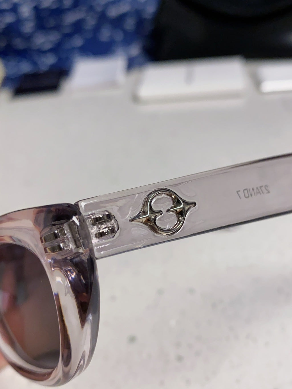 Gentle Monster 27AND7 Cat-Eye Silver Lens Sunglasses for Men & Women - detail image 7