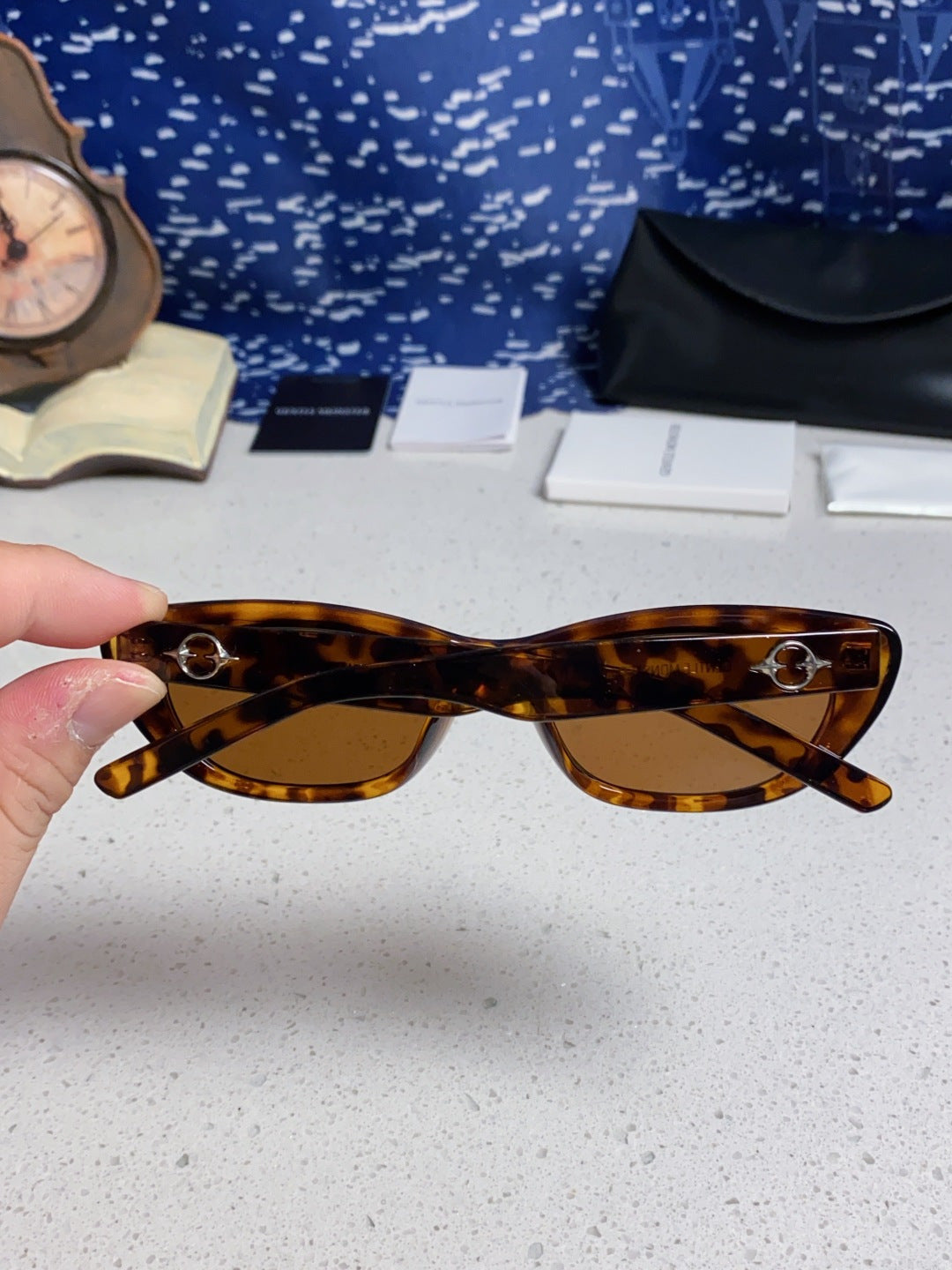 Gentle Monster 27AND7 Cat-Eye Brown Lens Sunglasses for Men & Women - detail image 5
