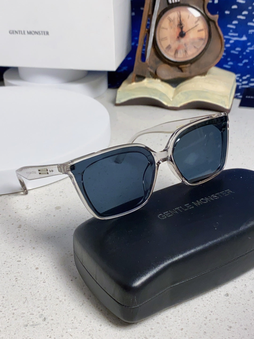 Gentle Monster MONDO Square Black Lens Sunglasses for Men & Women - 358891 - detail image 10