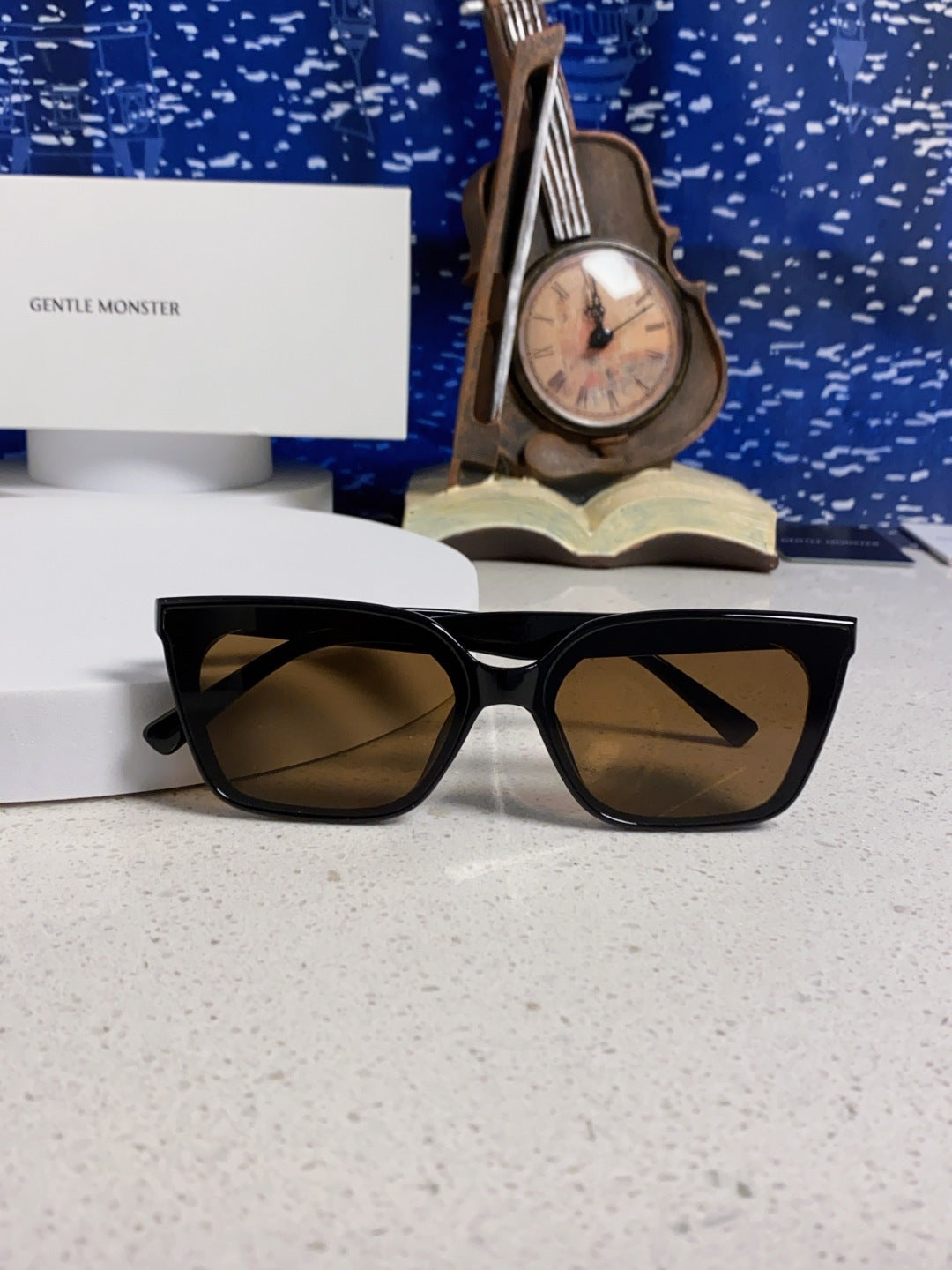 Gentle Monster MONDO Square Brown Lens Sunglasses for Men & Women - detail image 9