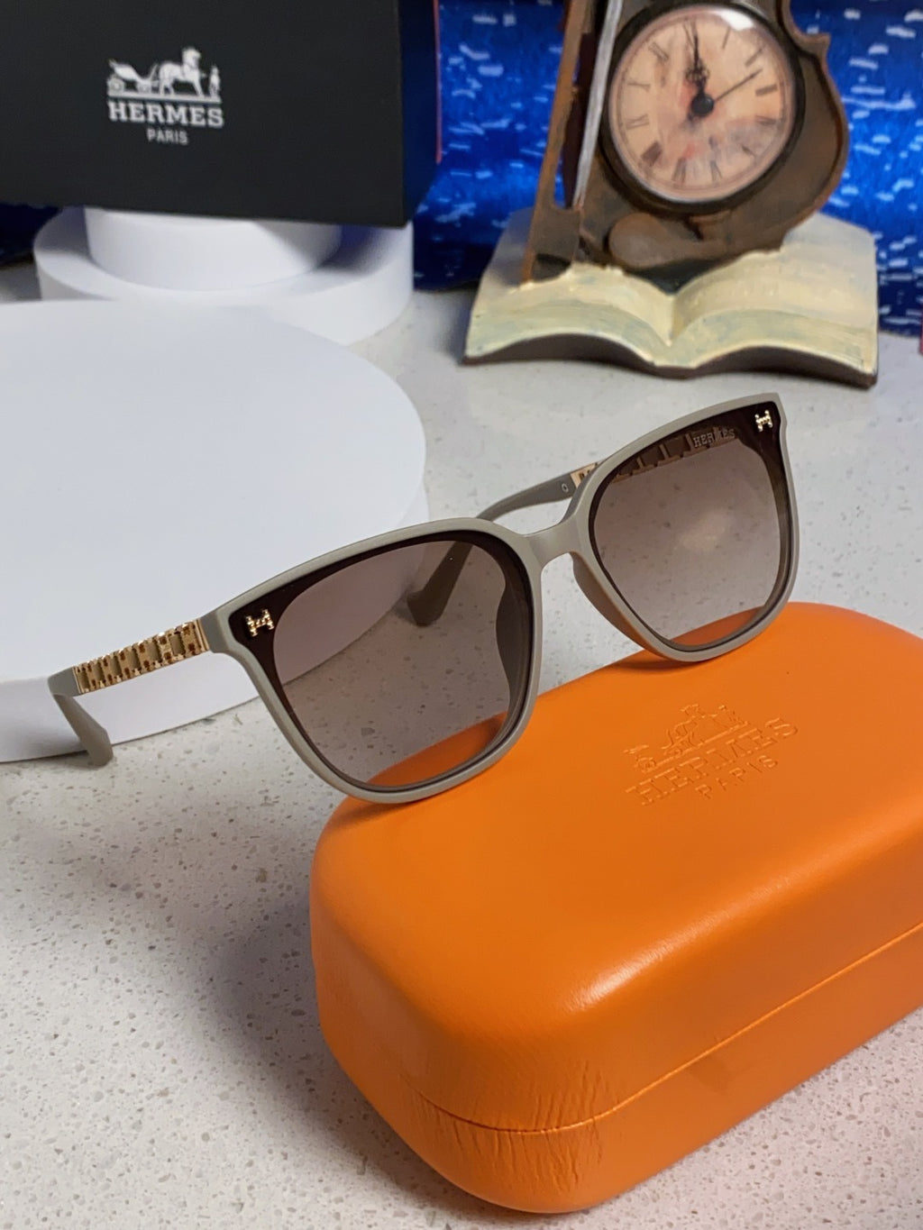 Hermès Fashion Brown Lens Sunglasses for Women - 358934 - detail image 10