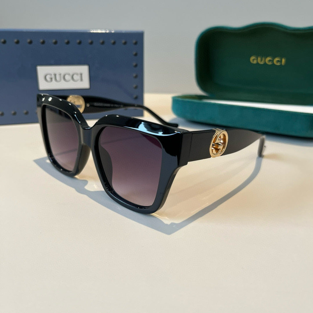Gucci Oversized Black Lens Sunglasses for Men & Women - 486343 - detail image 3