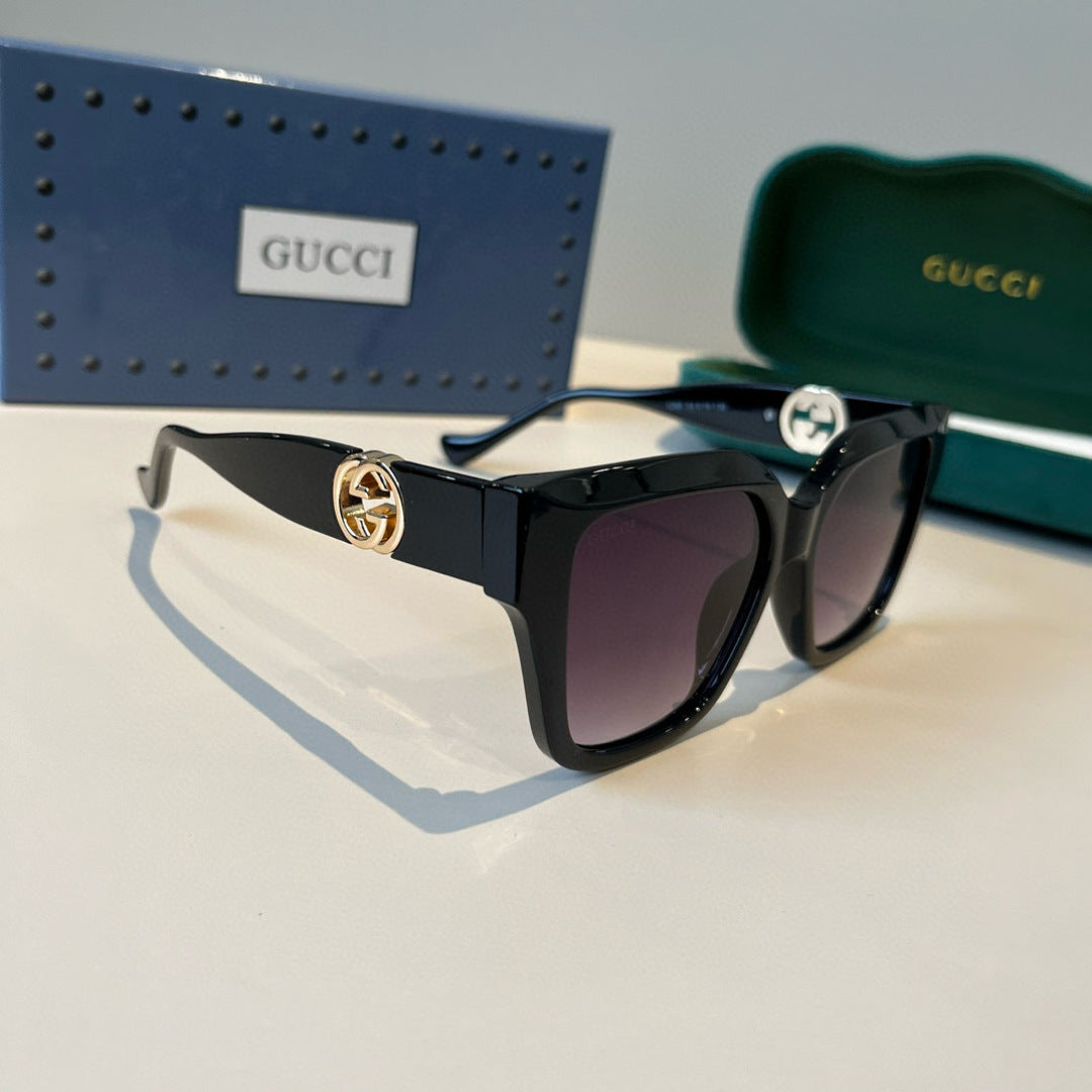 Gucci Oversized Black Lens Sunglasses for Men & Women - 486343