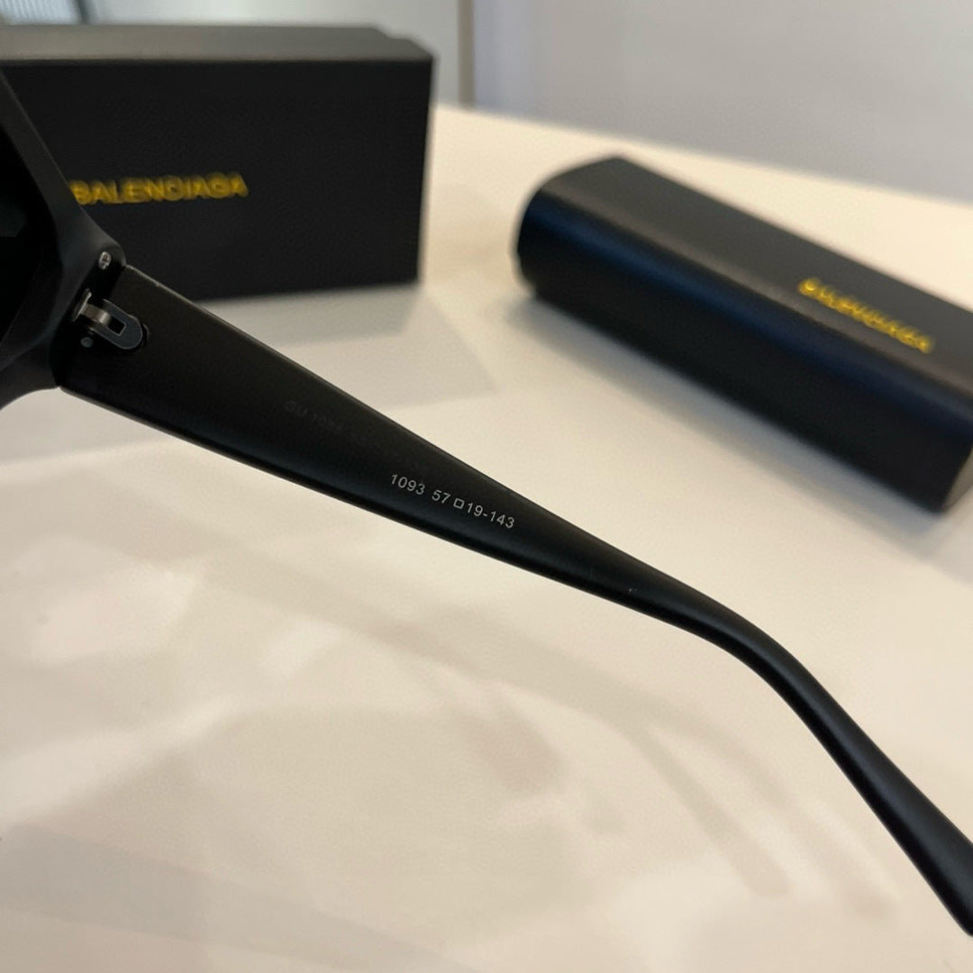 Balenciaga Rectangular Gray Lens Sunglasses for Men & Women - detail image 6