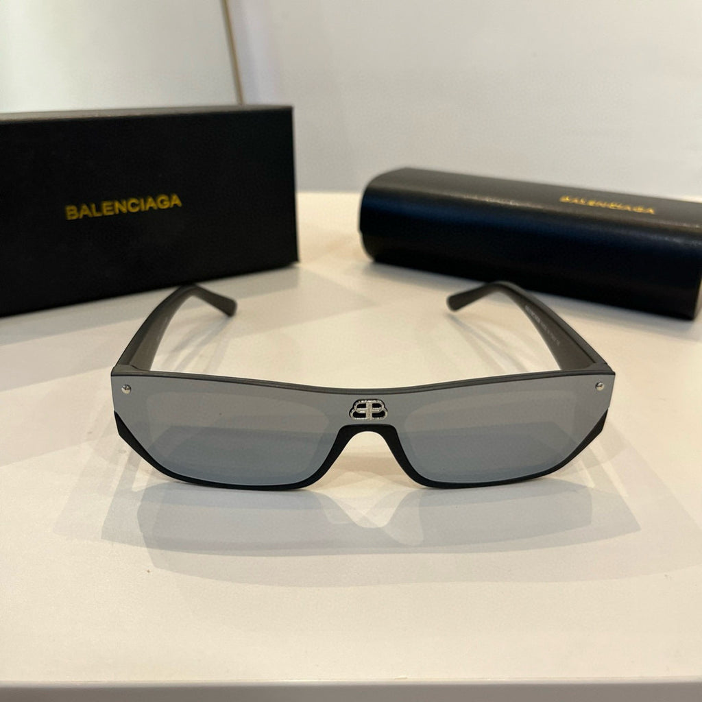 Balenciaga Rectangular Gray Lens Sunglasses for Men & Women - detail image 2
