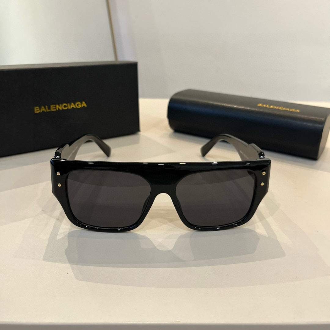 Balenciaga Rectangular Black Lens Sunglasses for Men & Women - 416137 - detail image 2