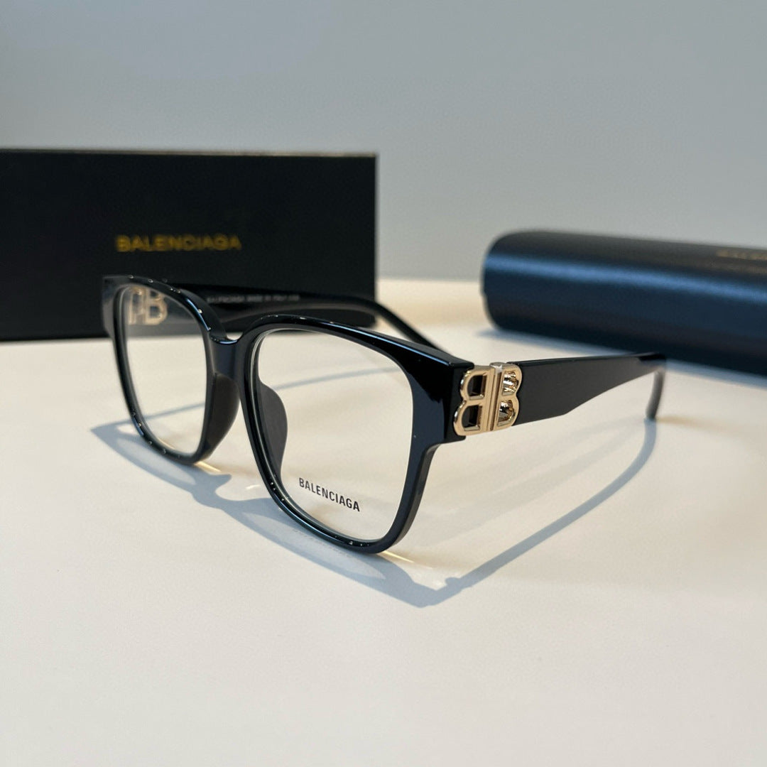 Balenciaga Folding Square Black Lens Sunglasses for Men & Women - 416140 - detail image 3