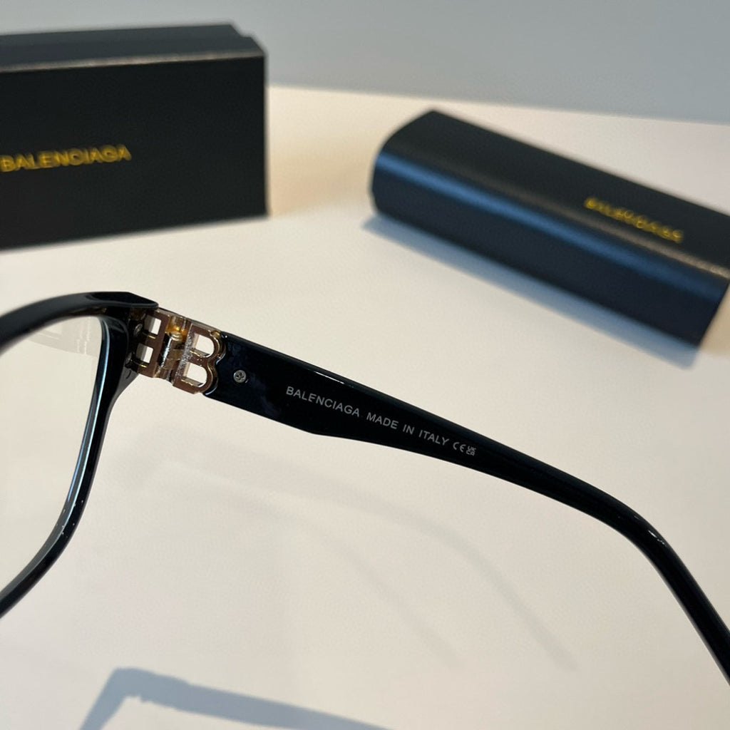 Balenciaga Folding Square Black Lens Sunglasses for Men & Women - 416140 - detail image 9