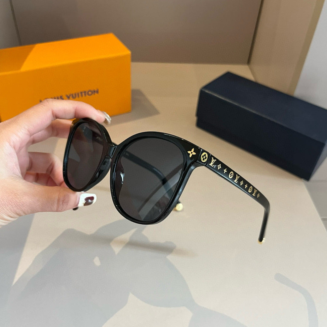 Louis Vuitton Fashion Gold Lens Sunglasses for Men & Women - 486274 - detail image 4