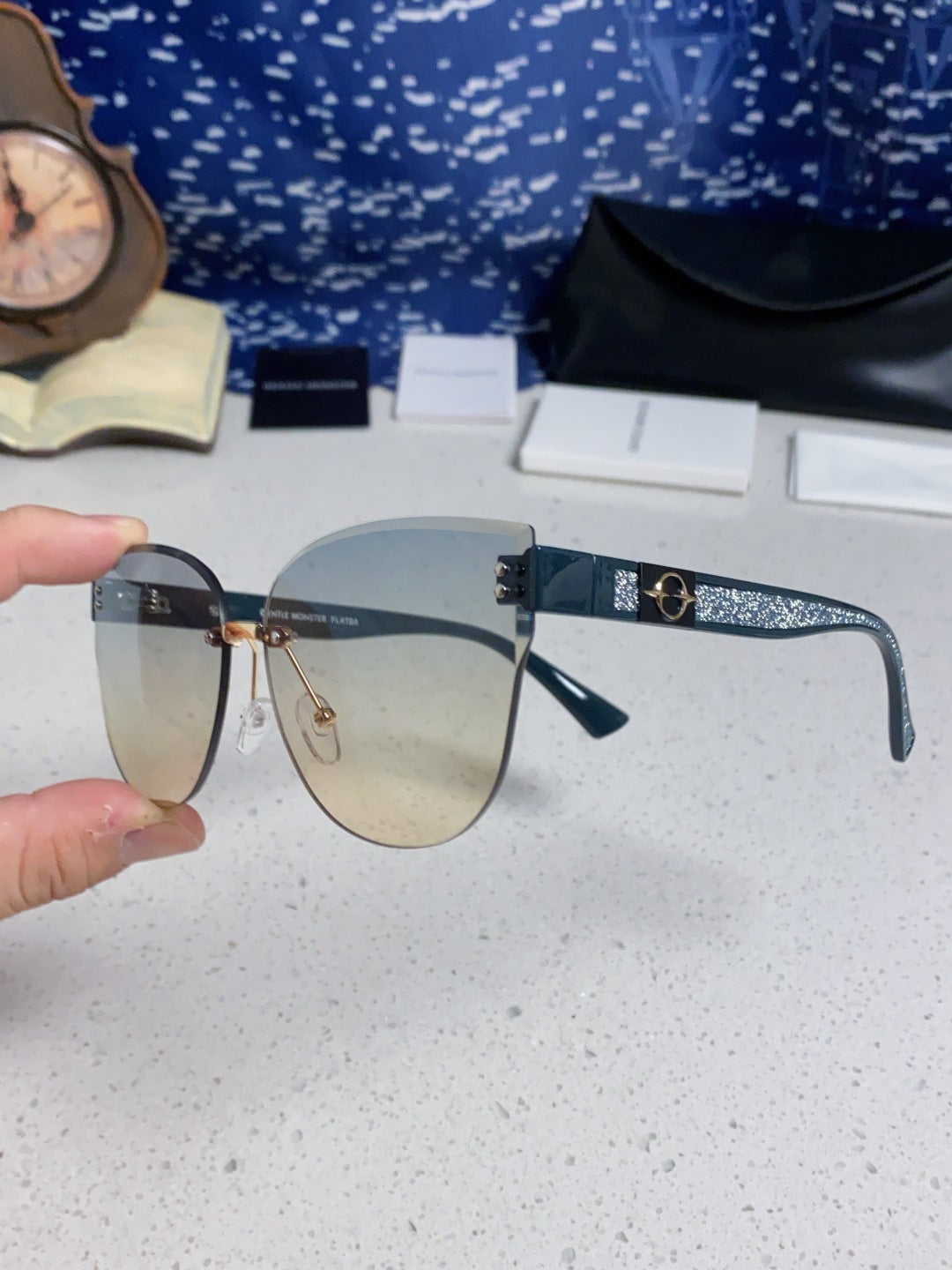 Gentle Monster 8194 Lightweight Rimless Silver Lens Sunglasses for Wo - 372622 - detail image 6