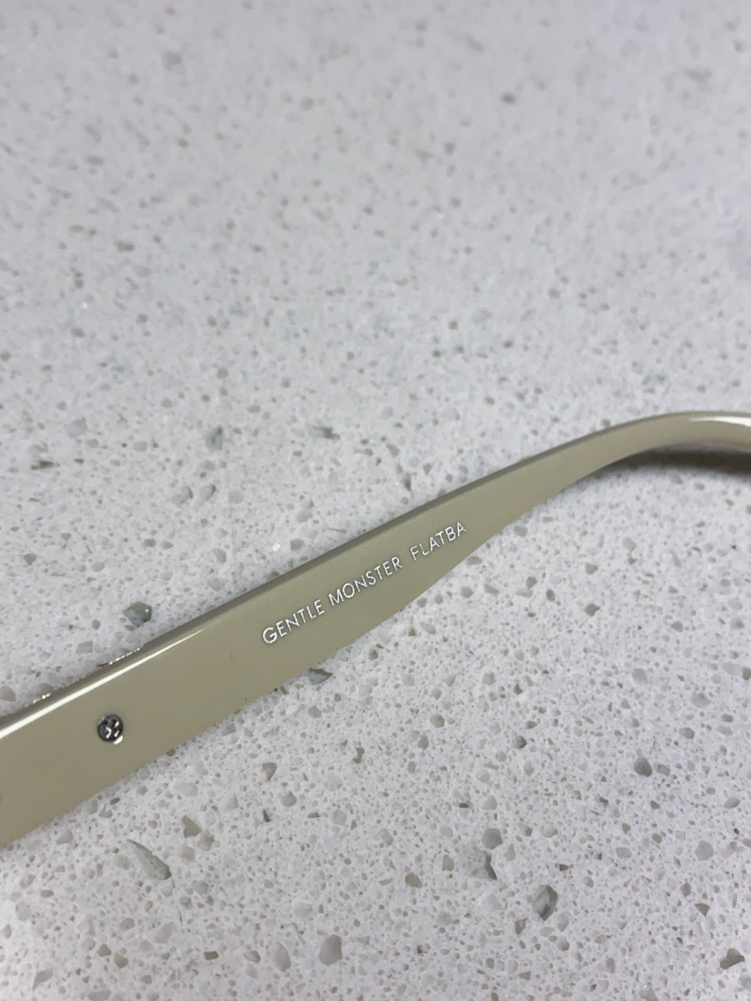 Gentle Monster 8194 Lightweight Rimless Silver Lens Sunglasses for Women - detail image 8