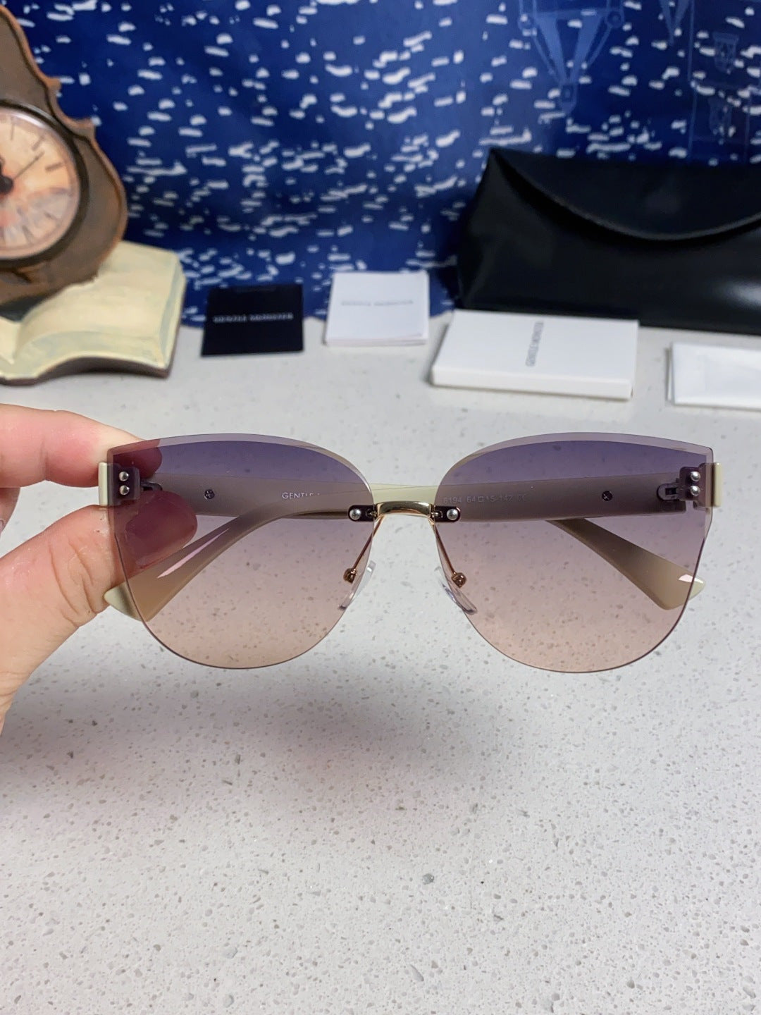 Gentle Monster 8194 Lightweight Rimless Silver Lens Sunglasses for Wo - 935508 - detail image 4