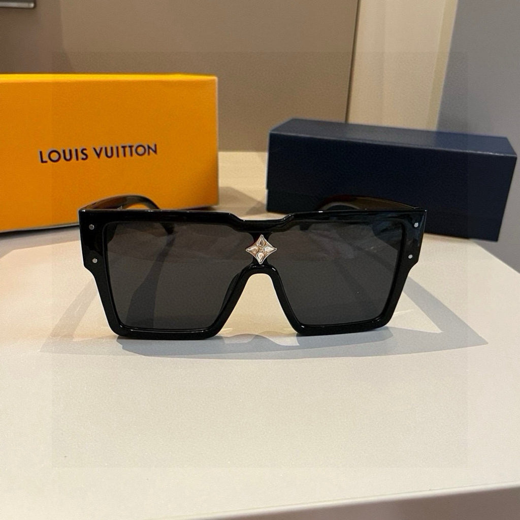 Louis Vuitton Fashion Red Lens Sunglasses for Men & Women - 448589 - detail image 2