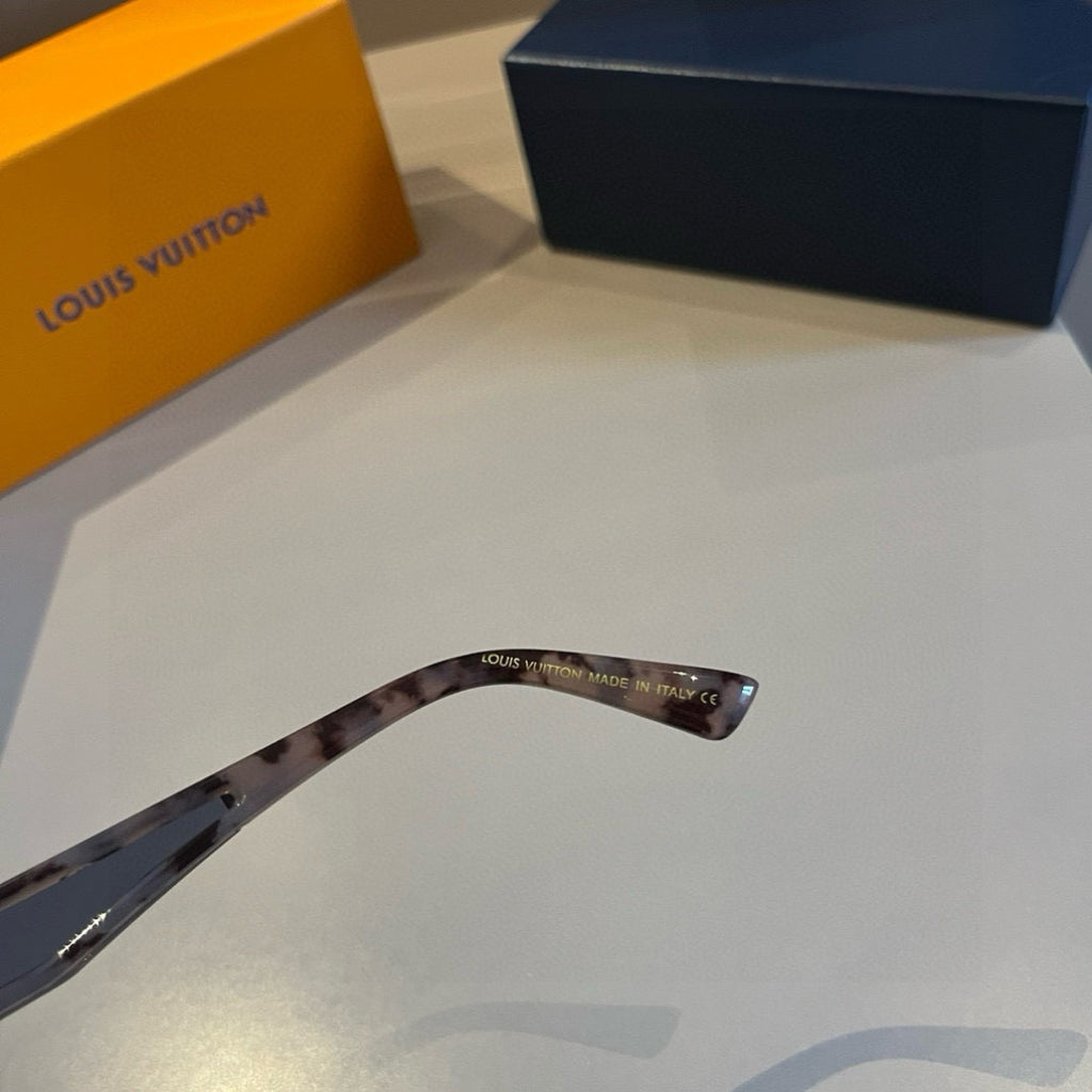 Louis Vuitton Fashion Gold Lens Sunglasses for Men & Women - 431143 - detail image 9
