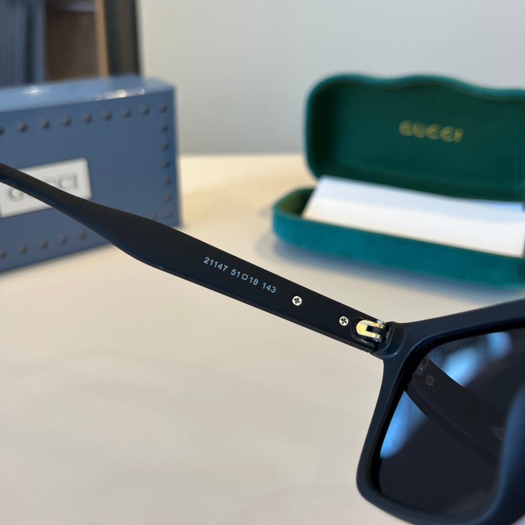 Gucci Fashion Black Lens Sunglasses for Men & Women - 866929 - detail image 6