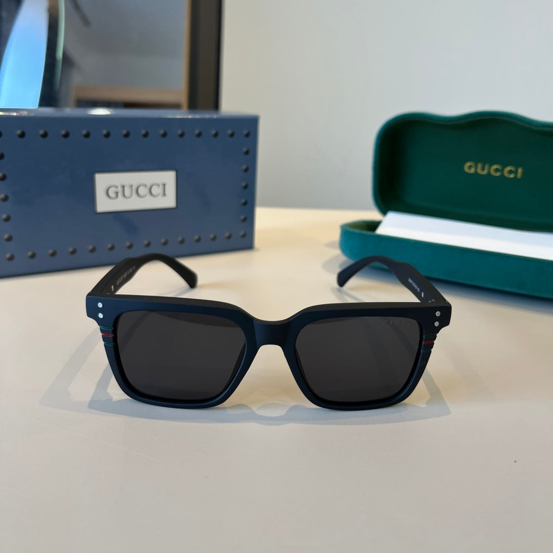 Gucci Fashion Black Lens Sunglasses for Men & Women - 866929 - detail image 2