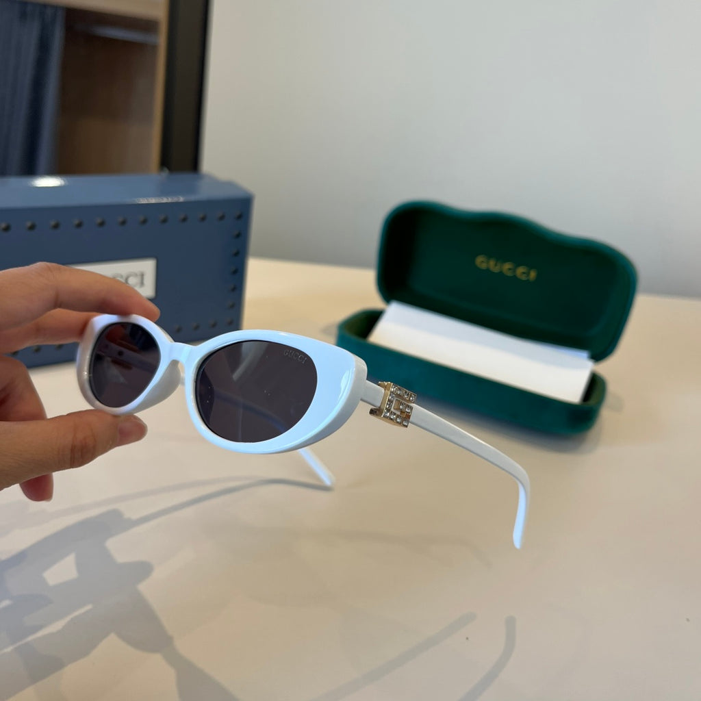 Gucci Polarized Fashion Silver Lens Sunglasses for Men & Women - 997585 - detail image 6