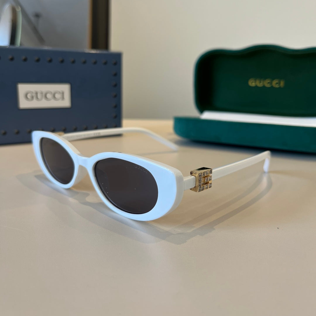 Gucci Polarized Fashion Silver Lens Sunglasses for Men & Women - 997585 - detail image 3