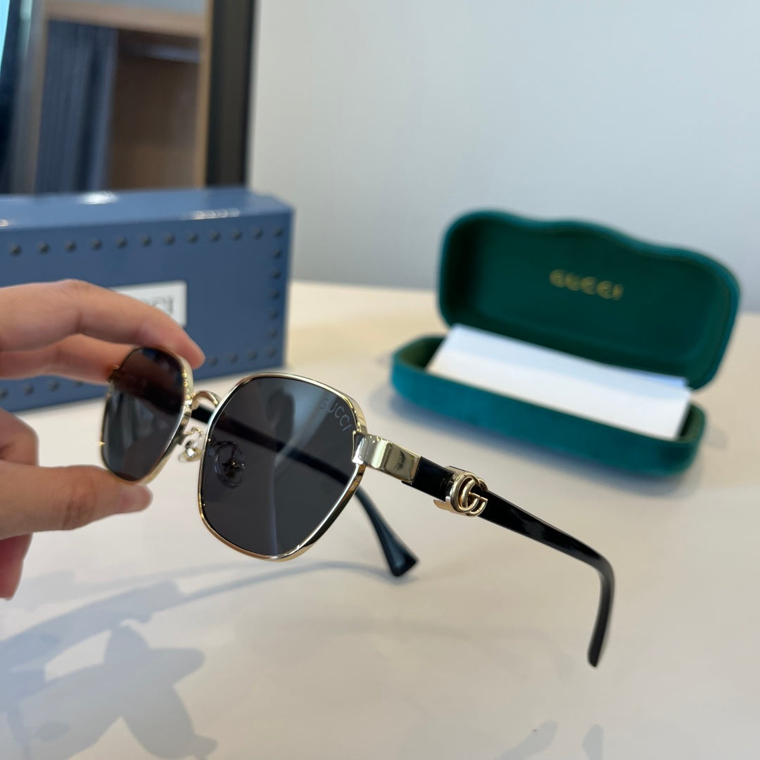 Gucci Polarized Fashion Silver Lens Sunglasses for Men - 997587 - detail image 4