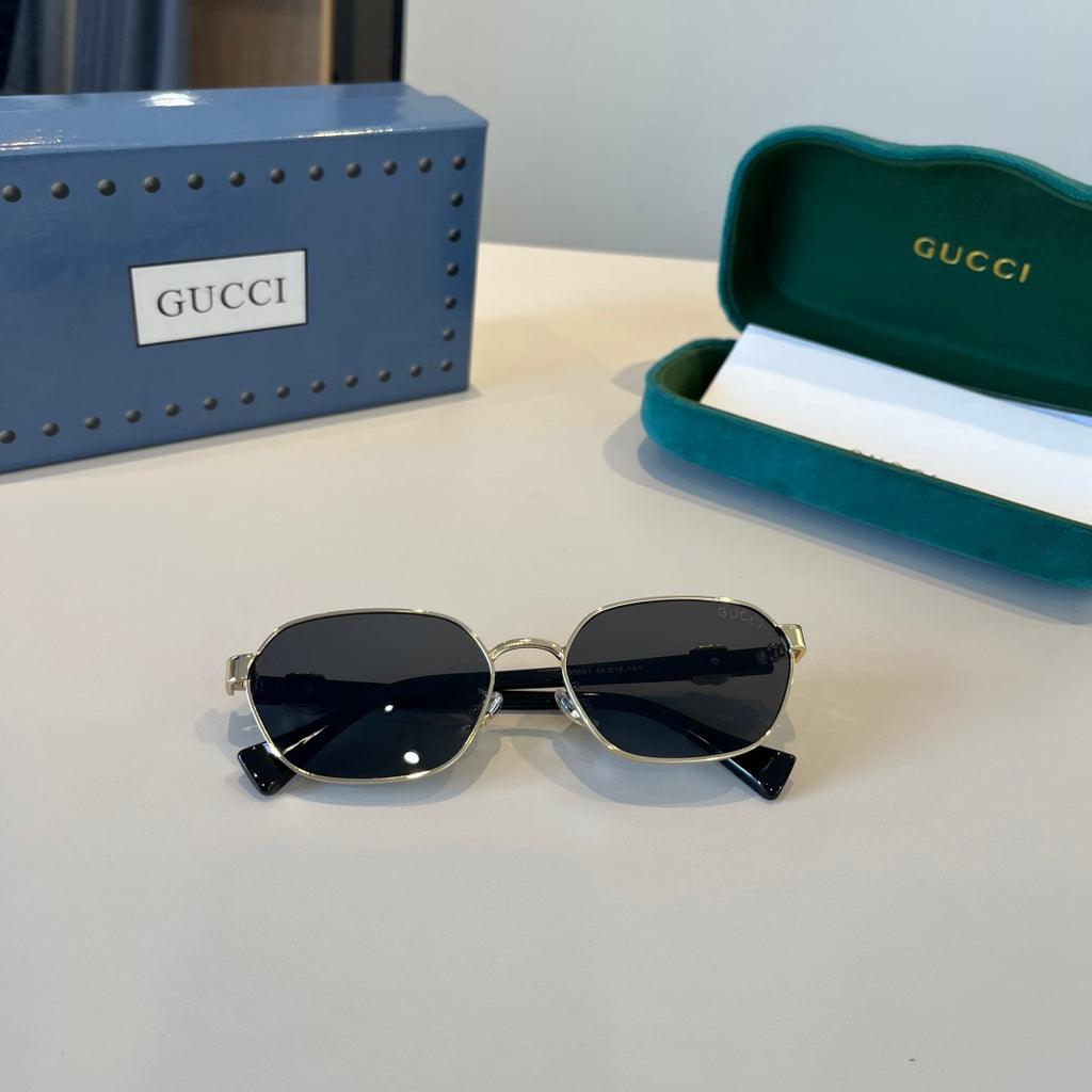 Gucci Polarized Fashion Silver Lens Sunglasses for Men - 997587 - detail image 10