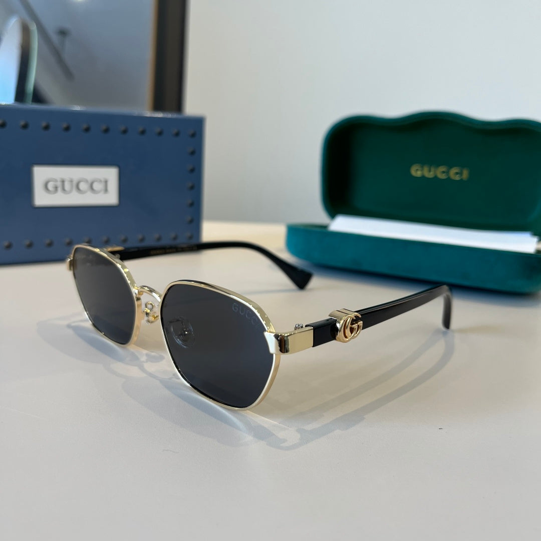 Gucci Polarized Fashion Silver Lens Sunglasses for Men - 997587 - detail image 3