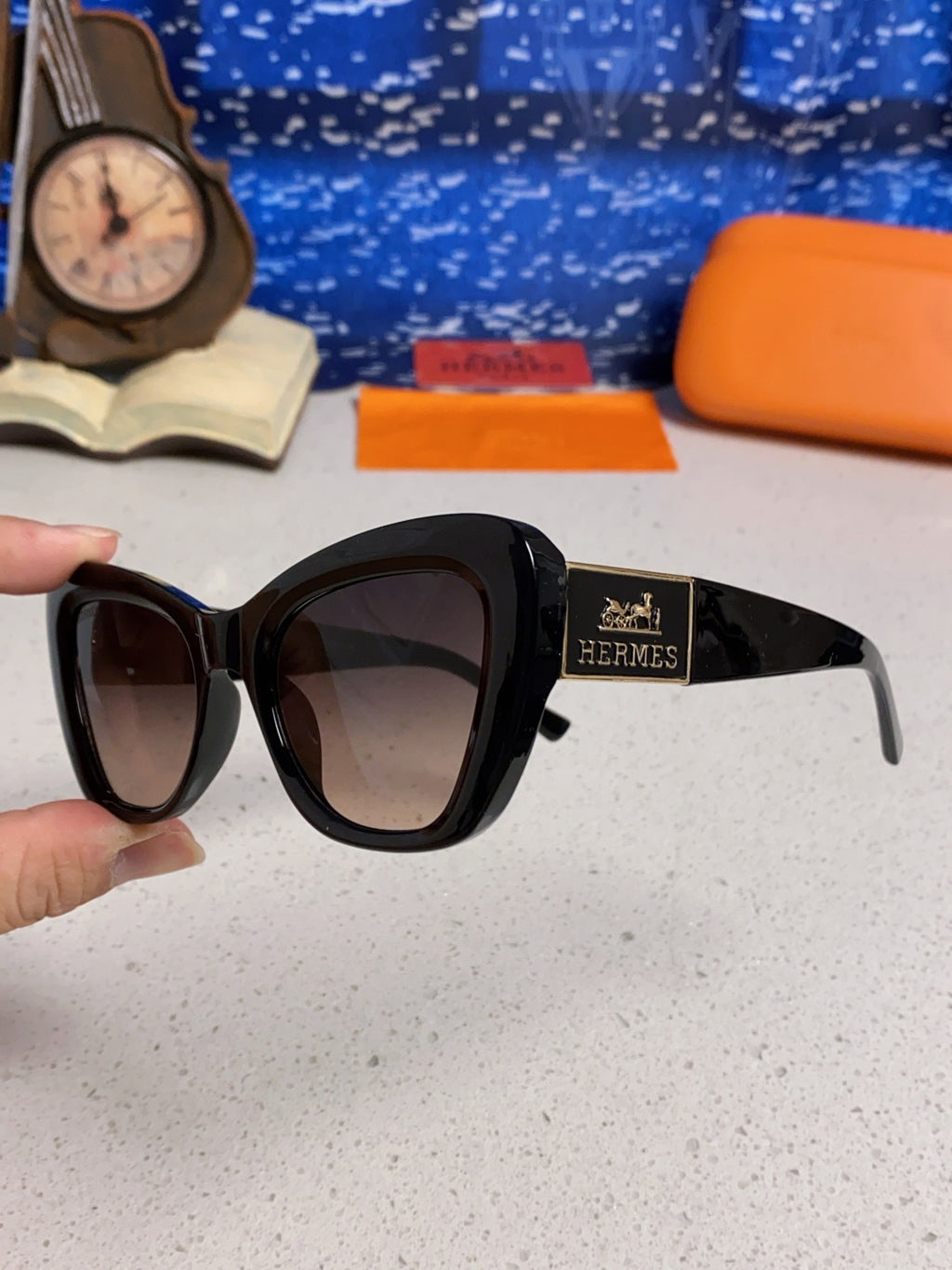 Hermès Cat-Eye Silver Lens Sunglasses for Men & Women - 358925 - detail image 6