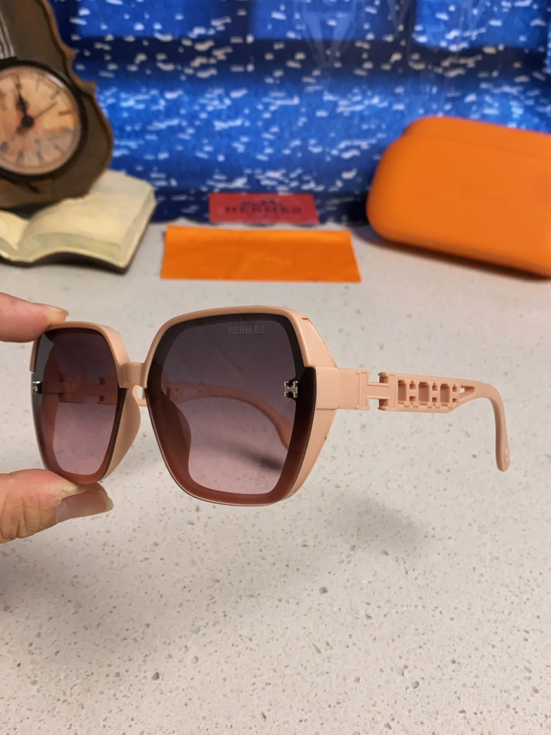 Hermès Polarized Round Red Lens Sunglasses for Women - detail image 6