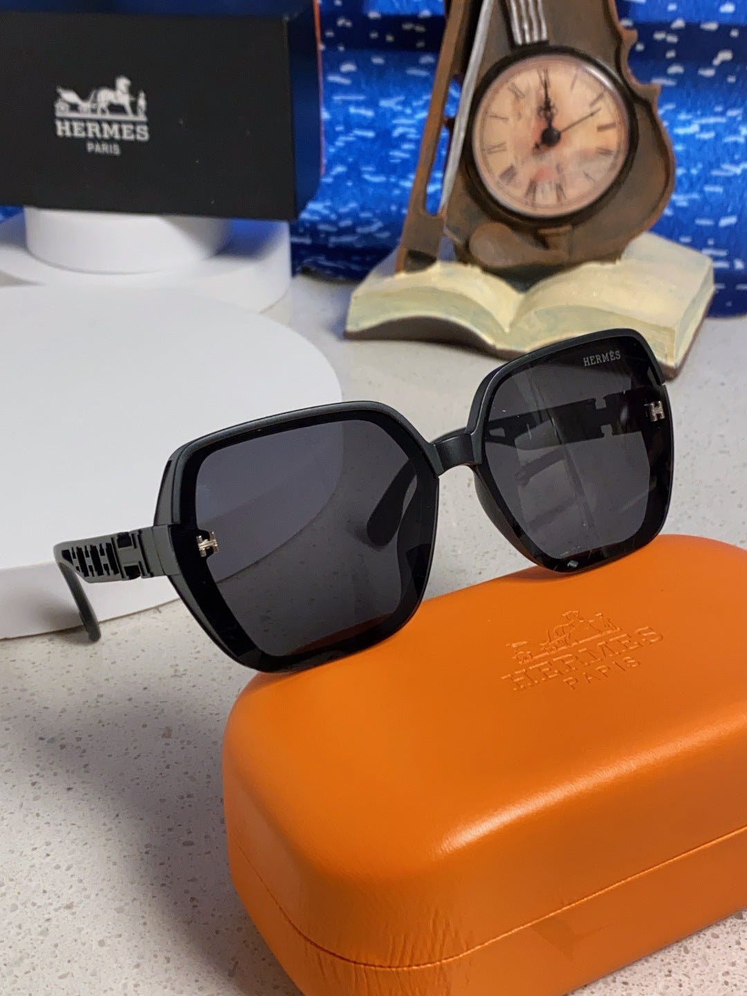 Hermès Polarized Round Black Lens Sunglasses for Women - 358931 - detail image 10