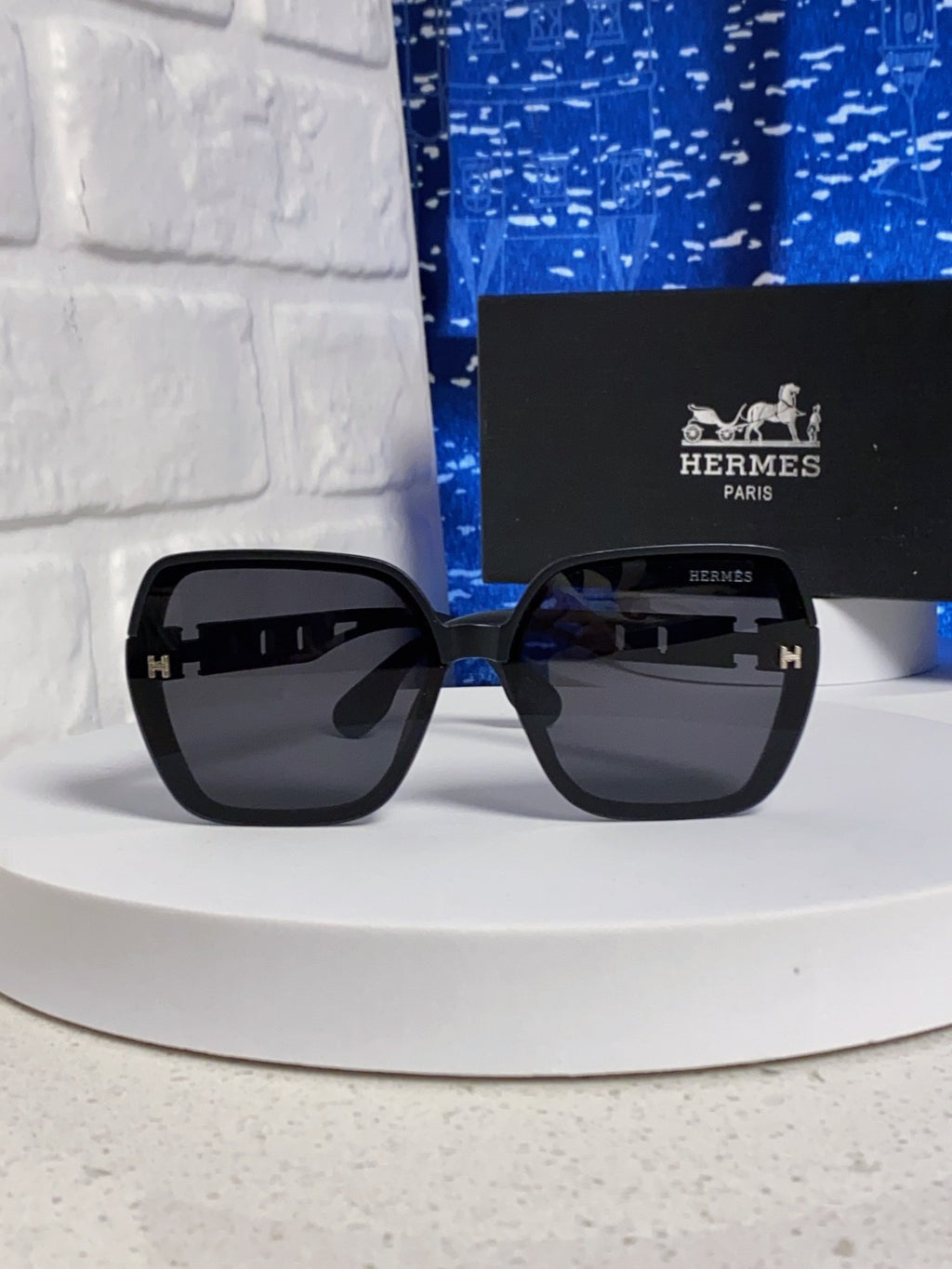 Hermès Polarized Round Black Lens Sunglasses for Women - detail image 2