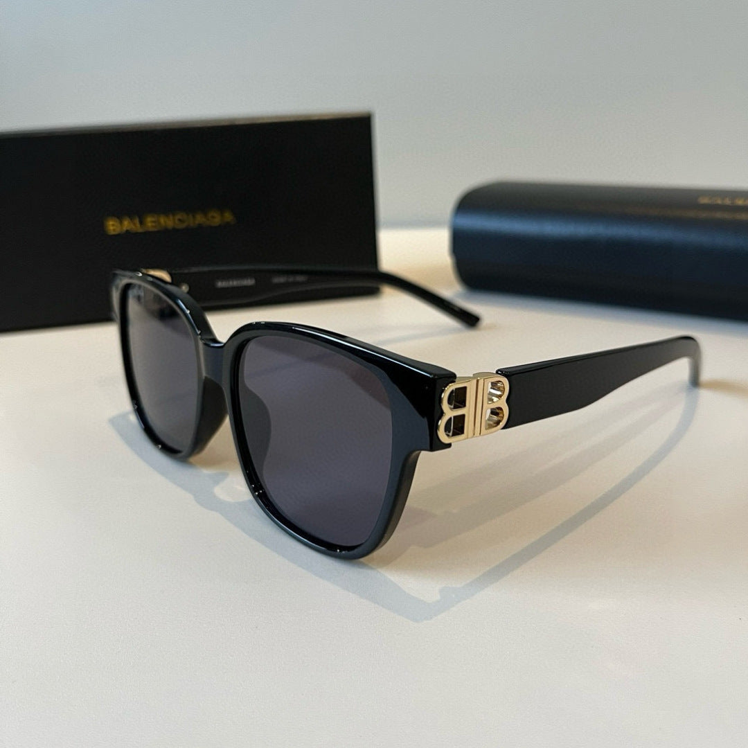 Balenciaga Folding Square Black Lens Sunglasses for Men & Women - 416145 - detail image 3