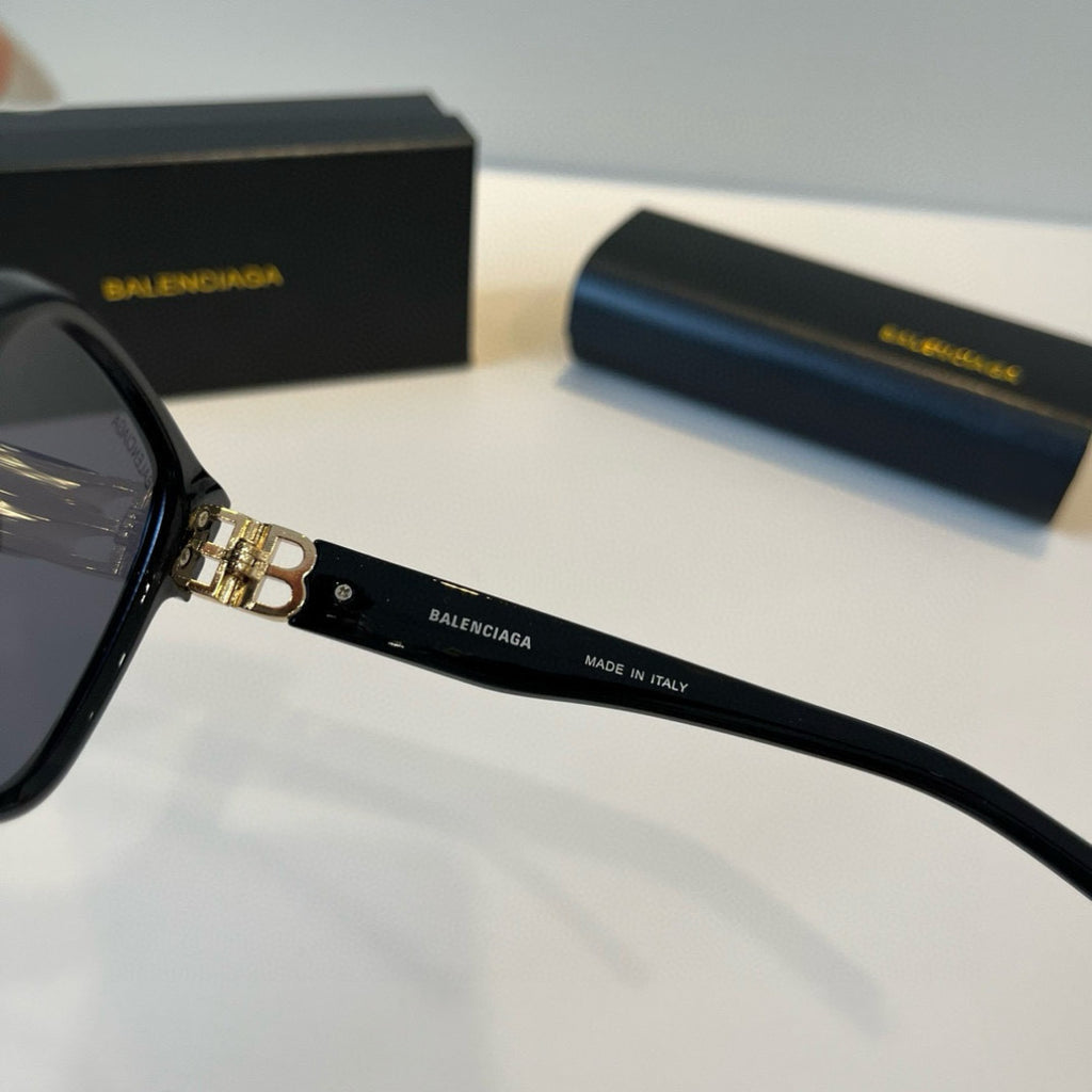 Balenciaga Folding Square Black Lens Sunglasses for Men & Women - 416145 - detail image 7