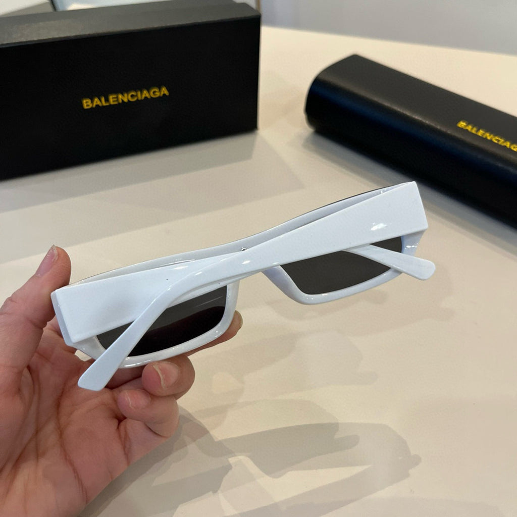 Balenciaga Rectangular Silver Lens Sunglasses for Men & Women - 358640 - detail image 9