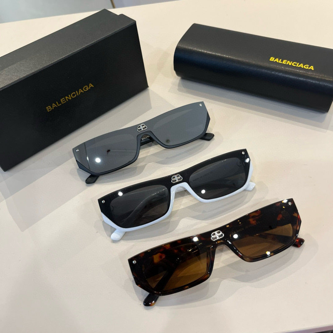 Balenciaga Rectangular Silver Lens Sunglasses for Men & Women - 358640 - detail image 10