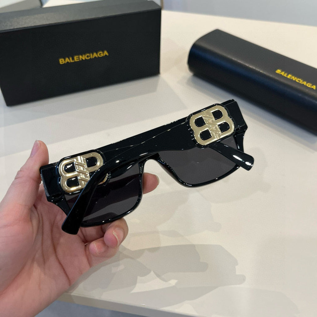 Balenciaga Rectangular Black Lens Sunglasses for Men & Women - 466043 - detail image 7
