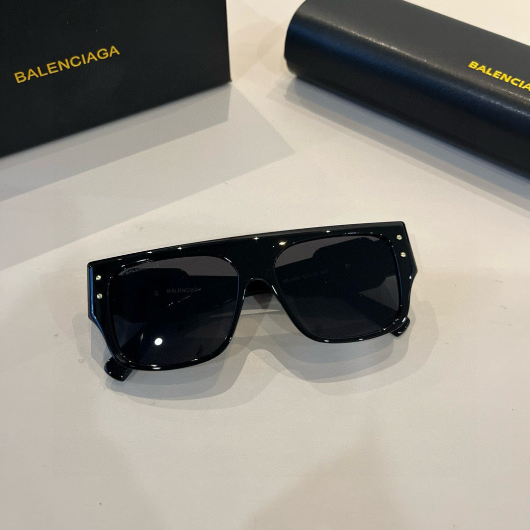 Balenciaga Rectangular Black Lens Sunglasses for Men & Women - 358643 - detail image 5