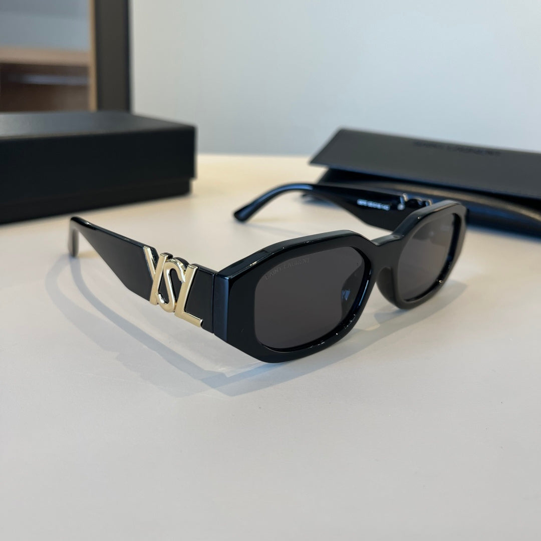 Saint Laurent Fashion Silver Lens Sunglasses for Men & Women - 465465